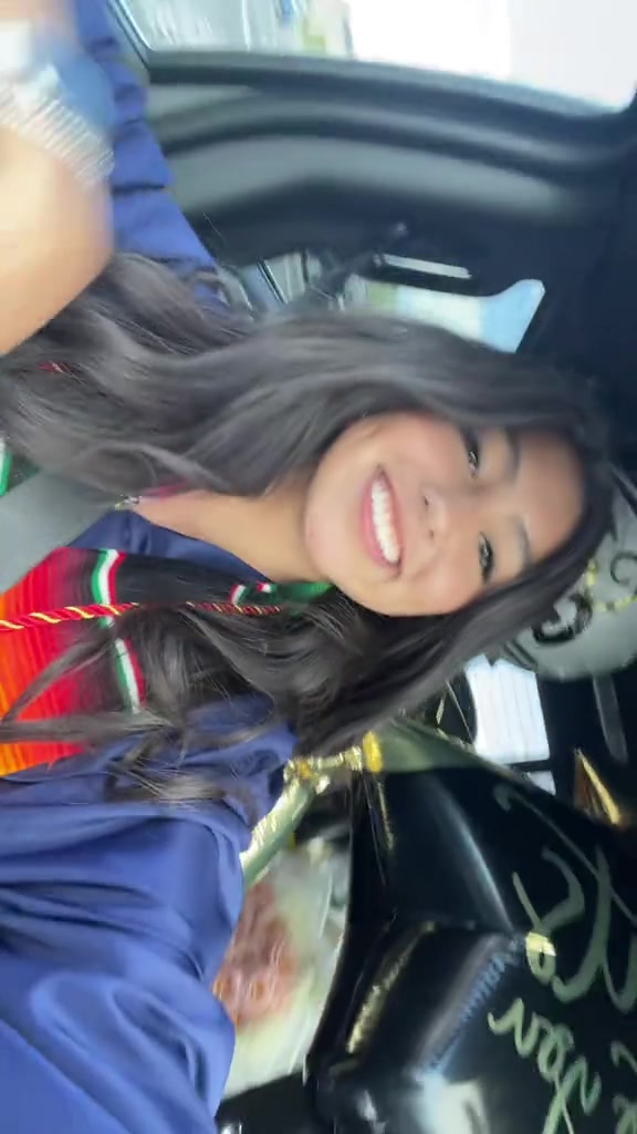 @Adriana