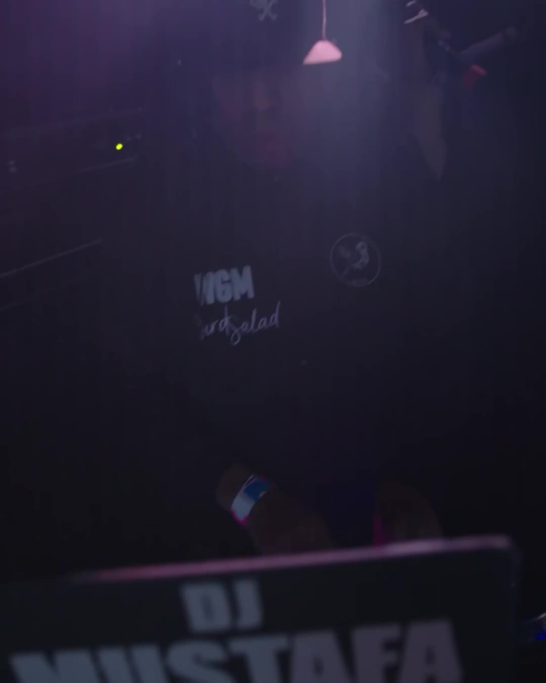 @DJ MUSTAFA ROCKS