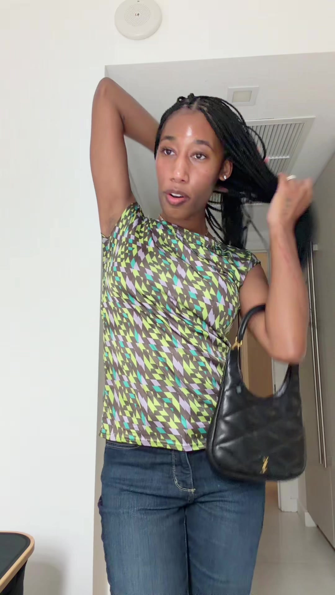 @shariahmckenzie