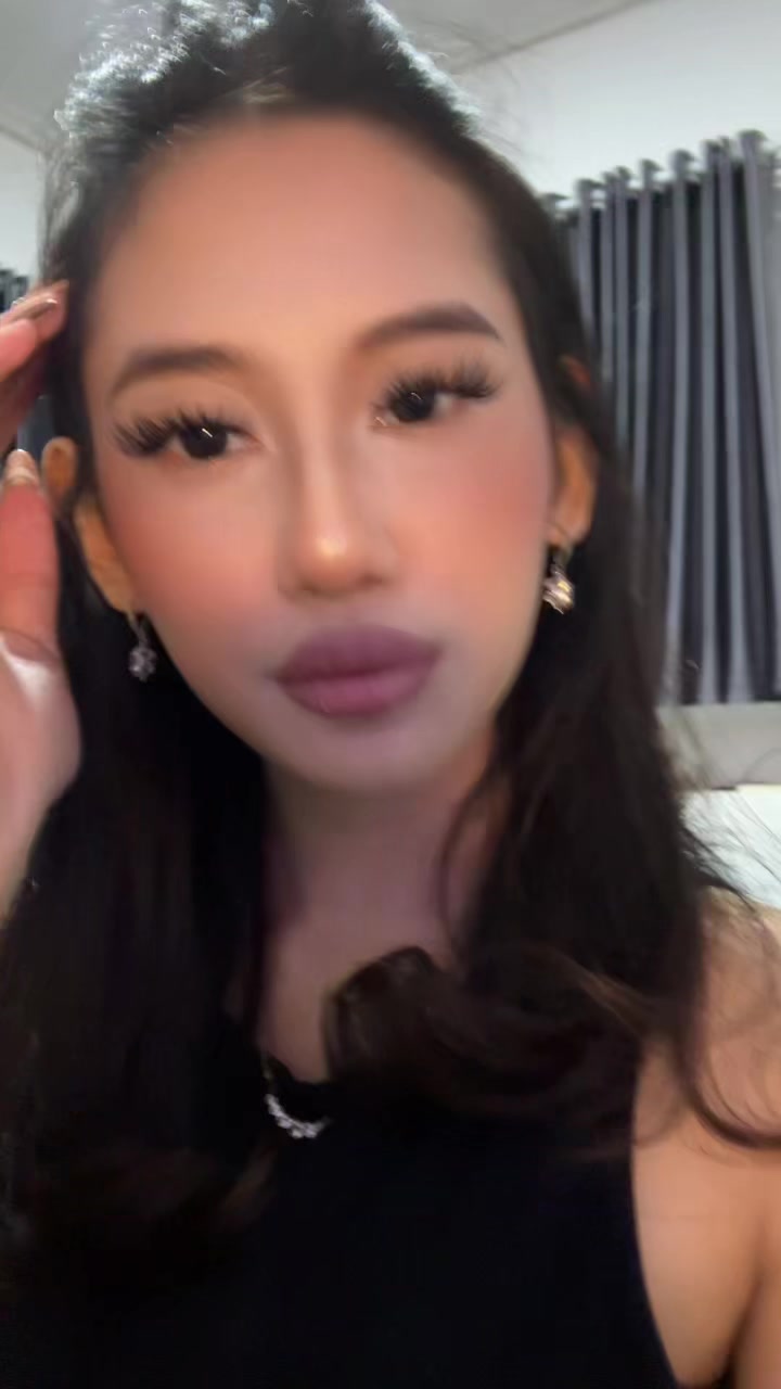 @anya