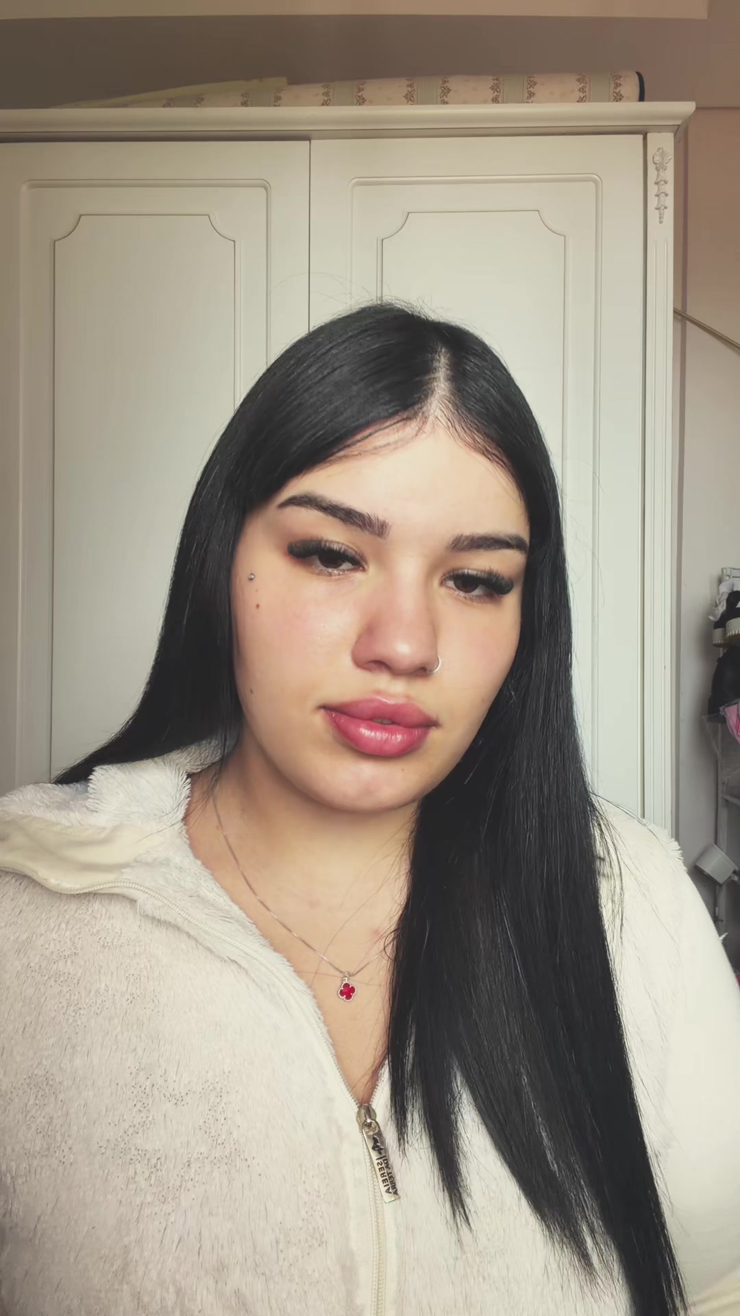 @Dora