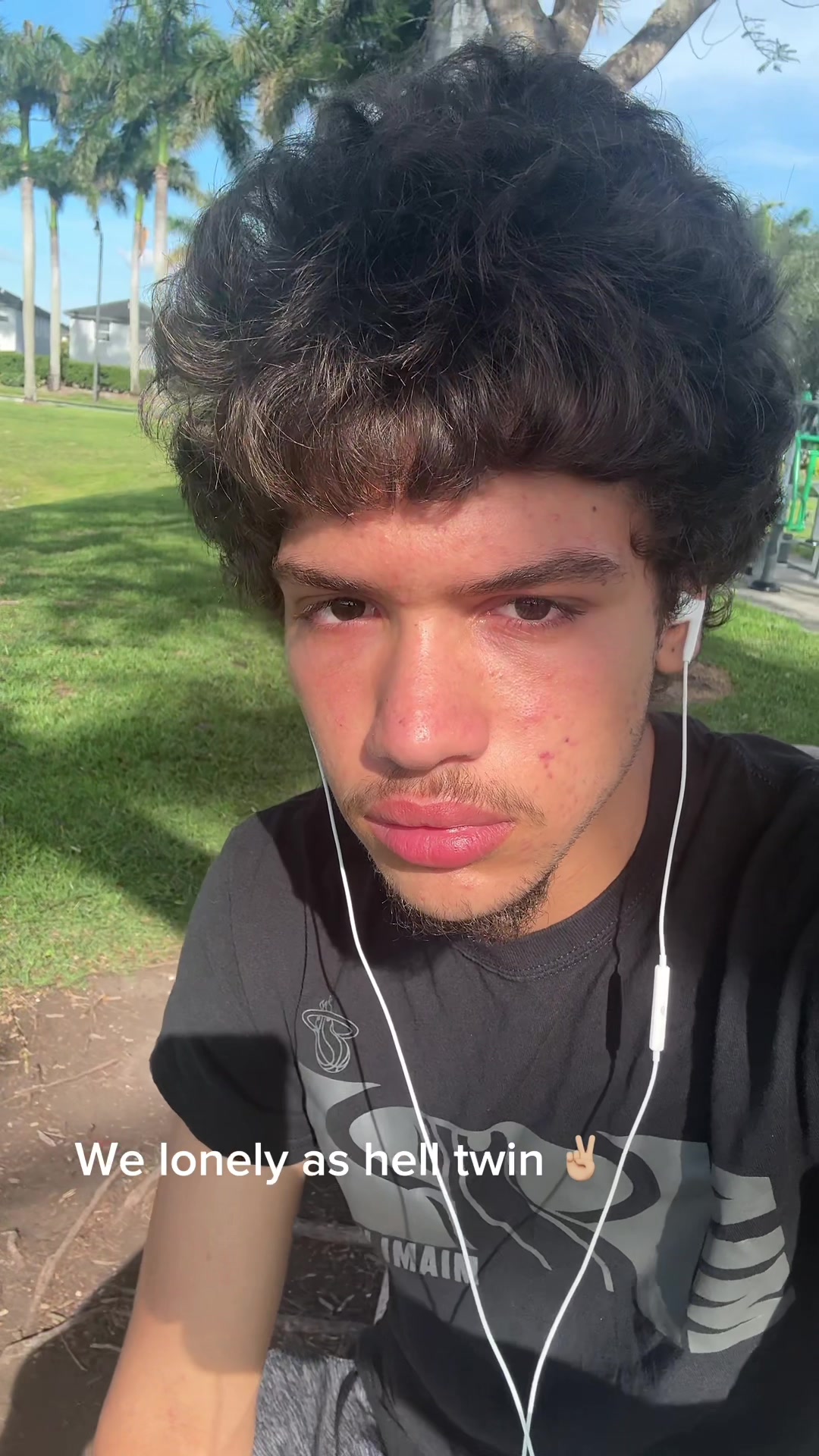@augustbluesz