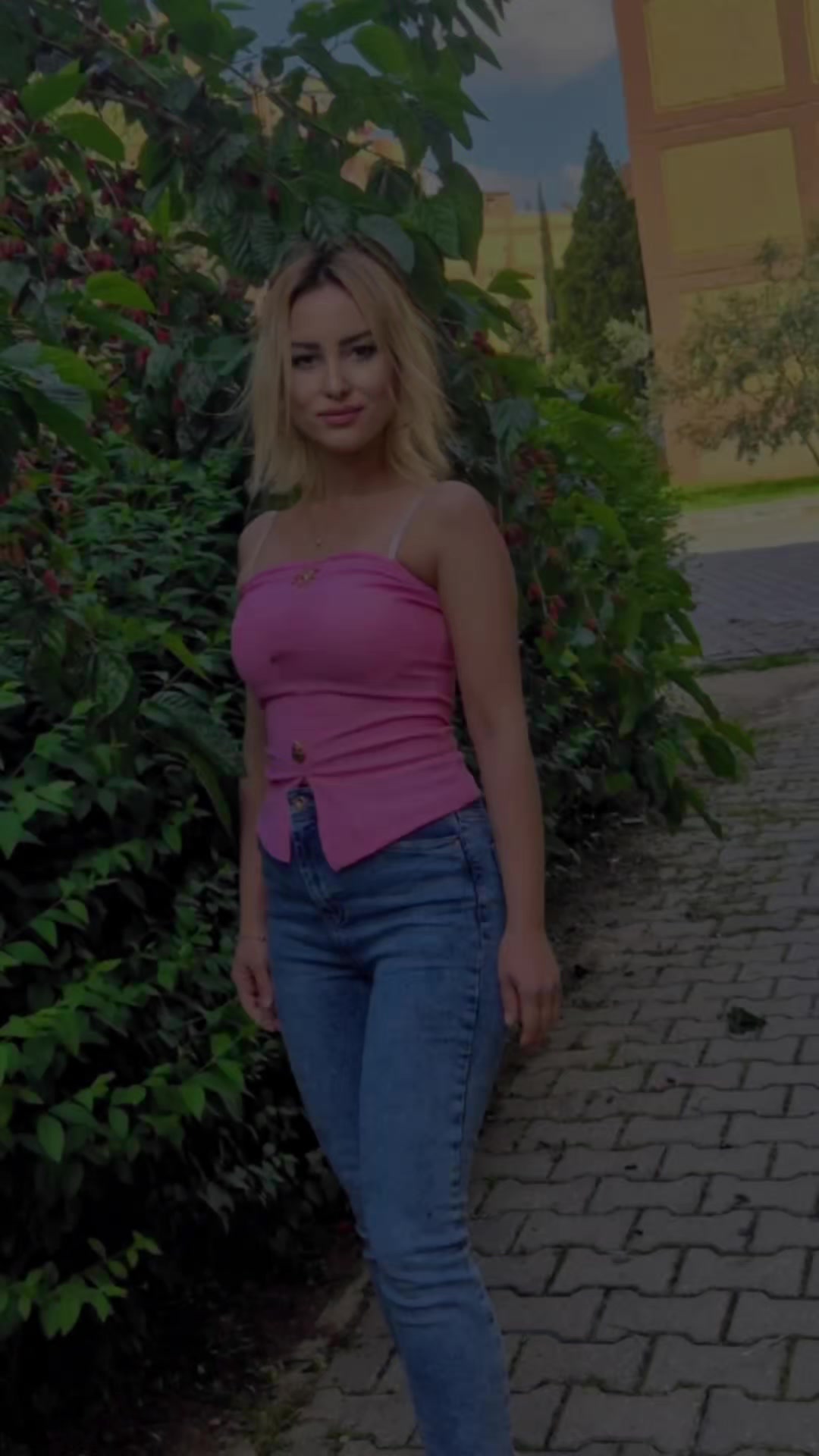 @Ebru Genç