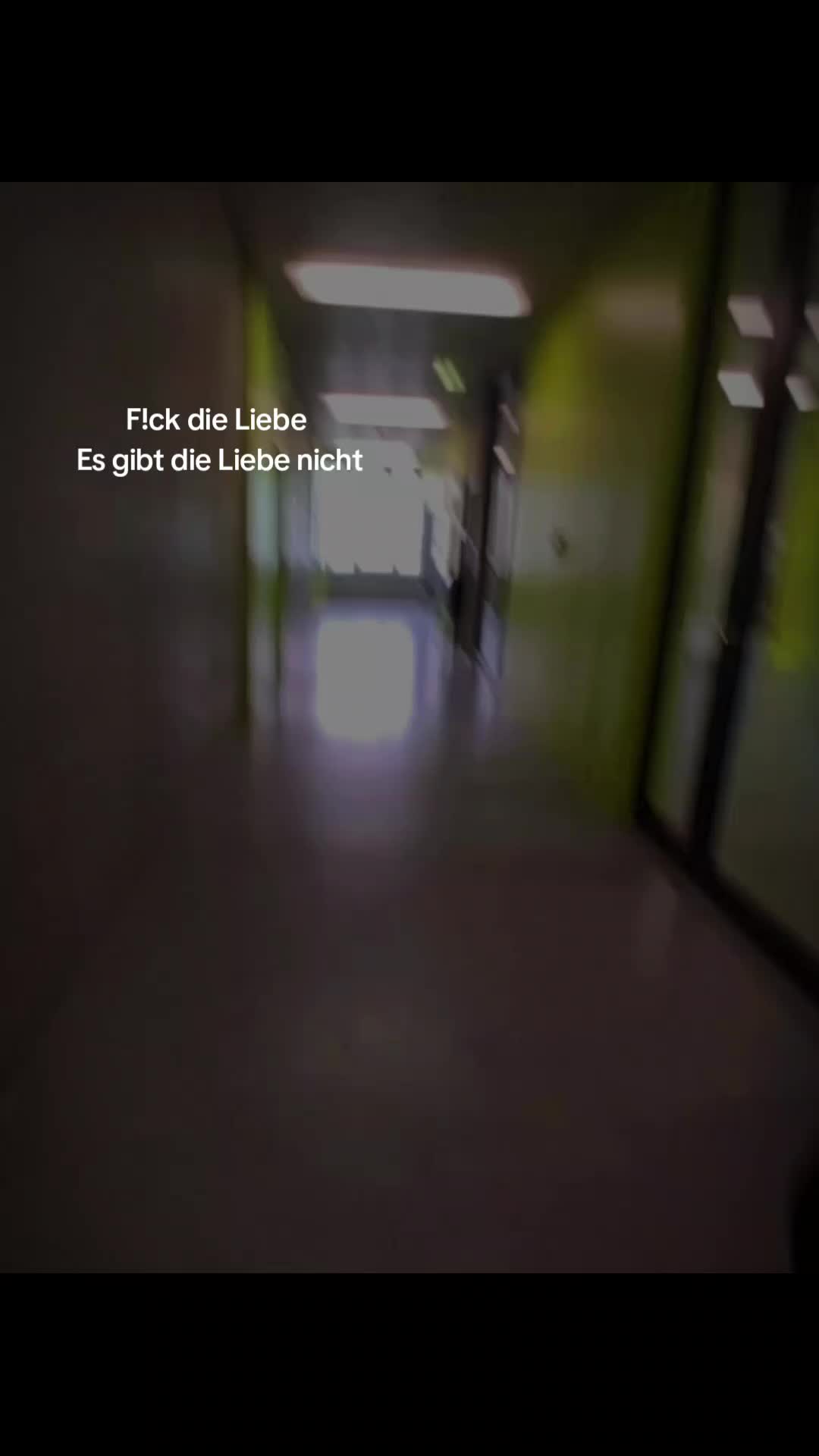 @★