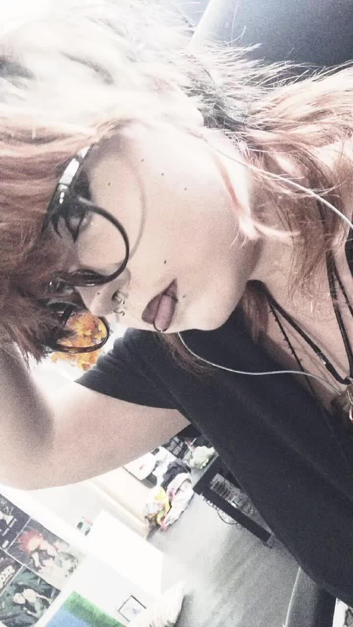 @๐ค