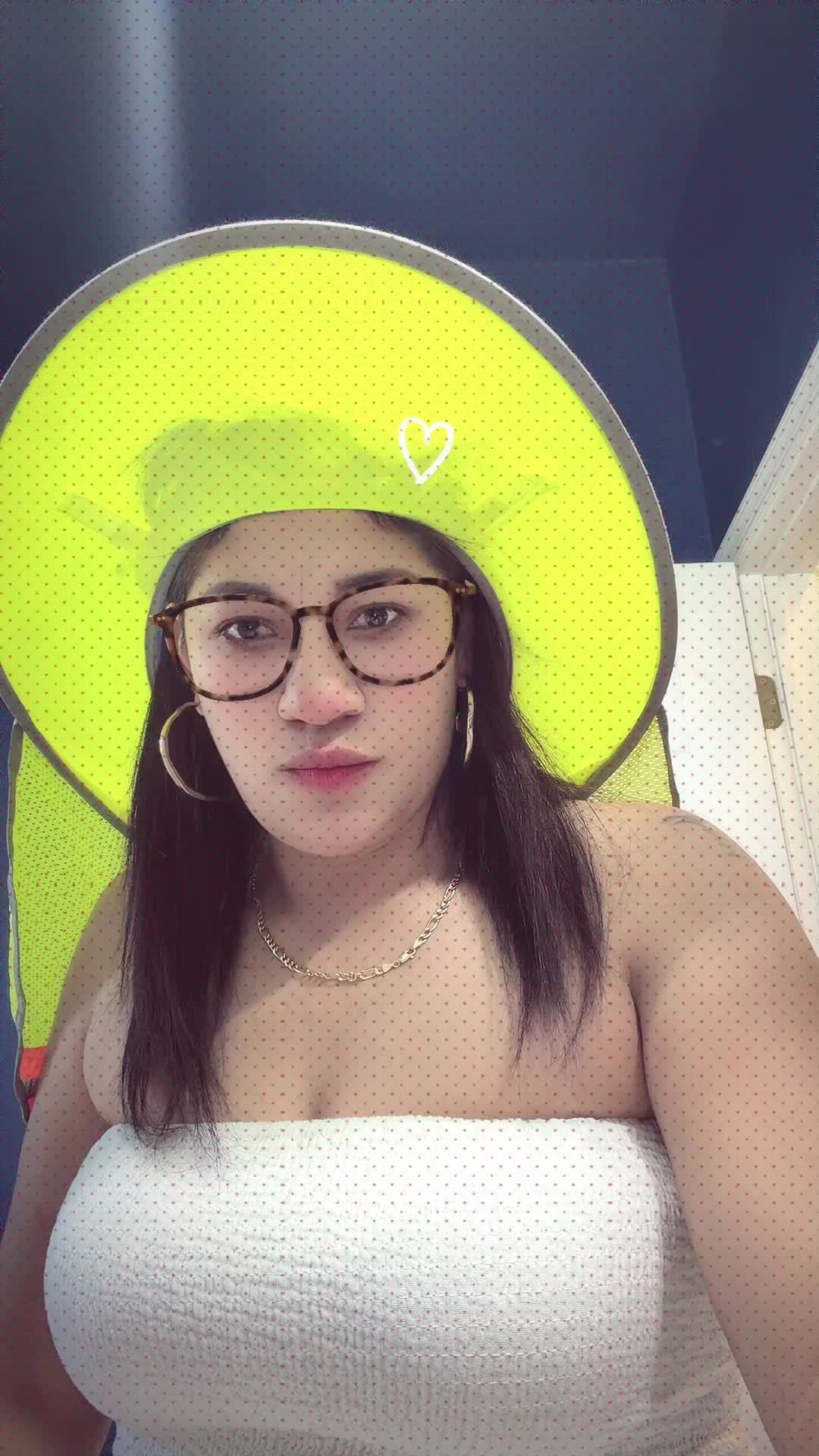 @Omelys