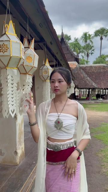 @Kwan Kham HLine🍀✨