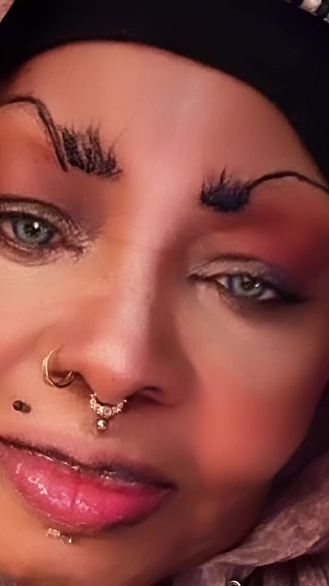 @Ebonysingagain
