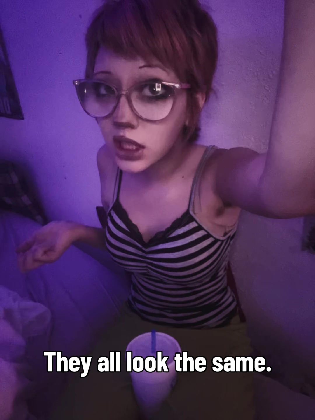 @R🦇🧁🧟♀️👀