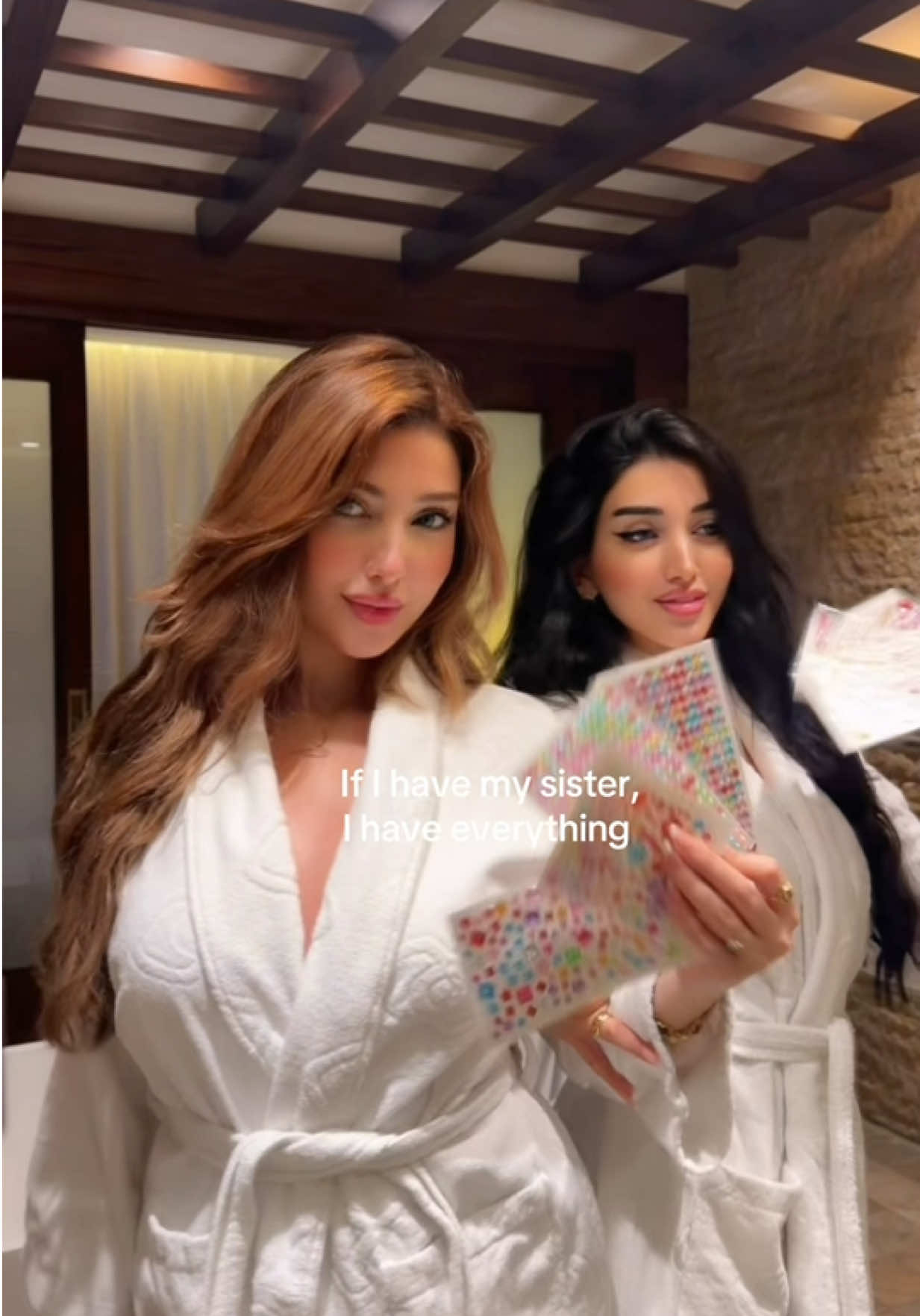 @NOURA🦢