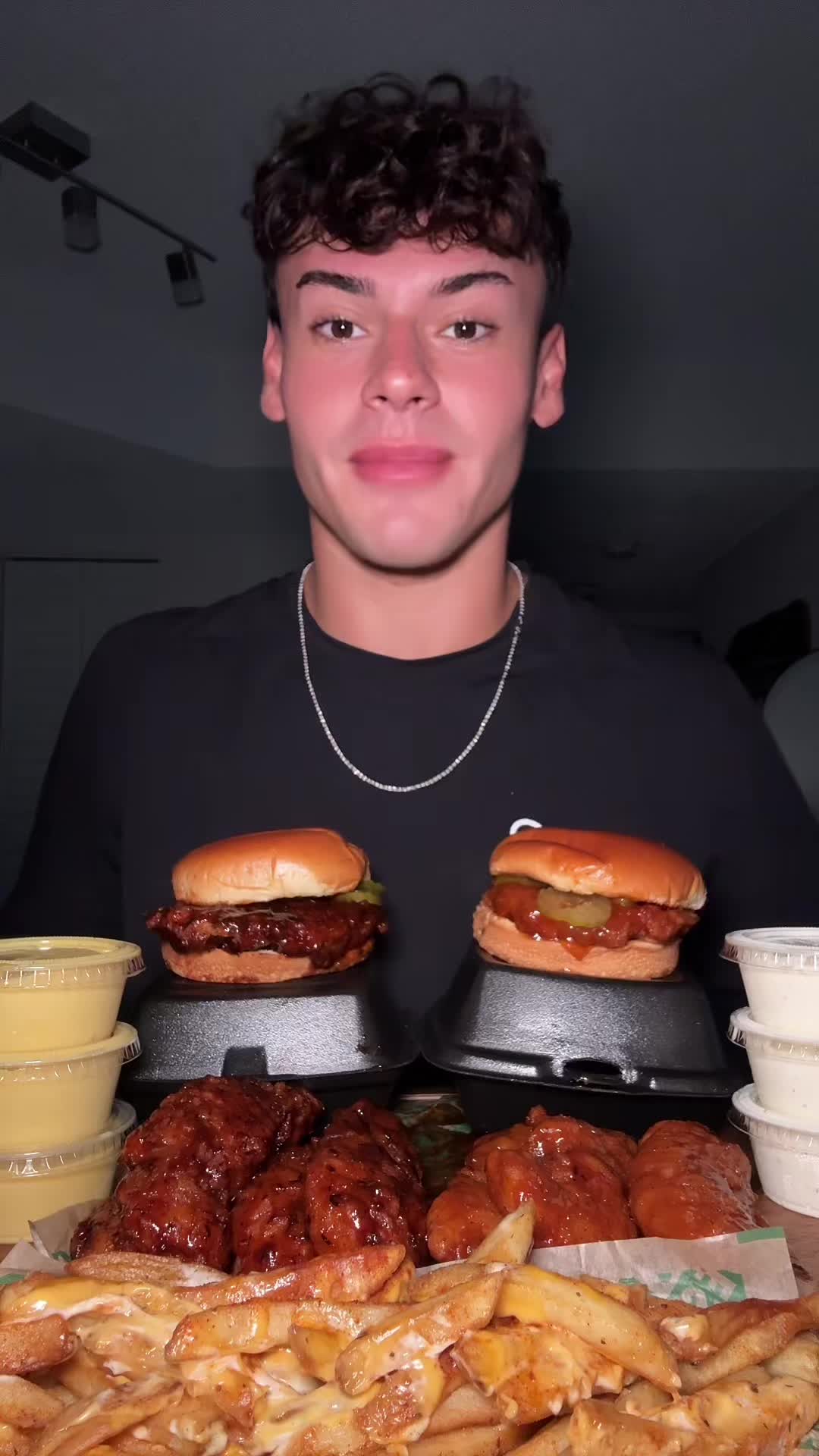@dylaneatss_