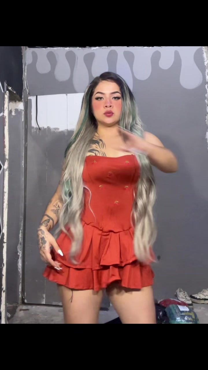 @Lacoloradatatuada🎈