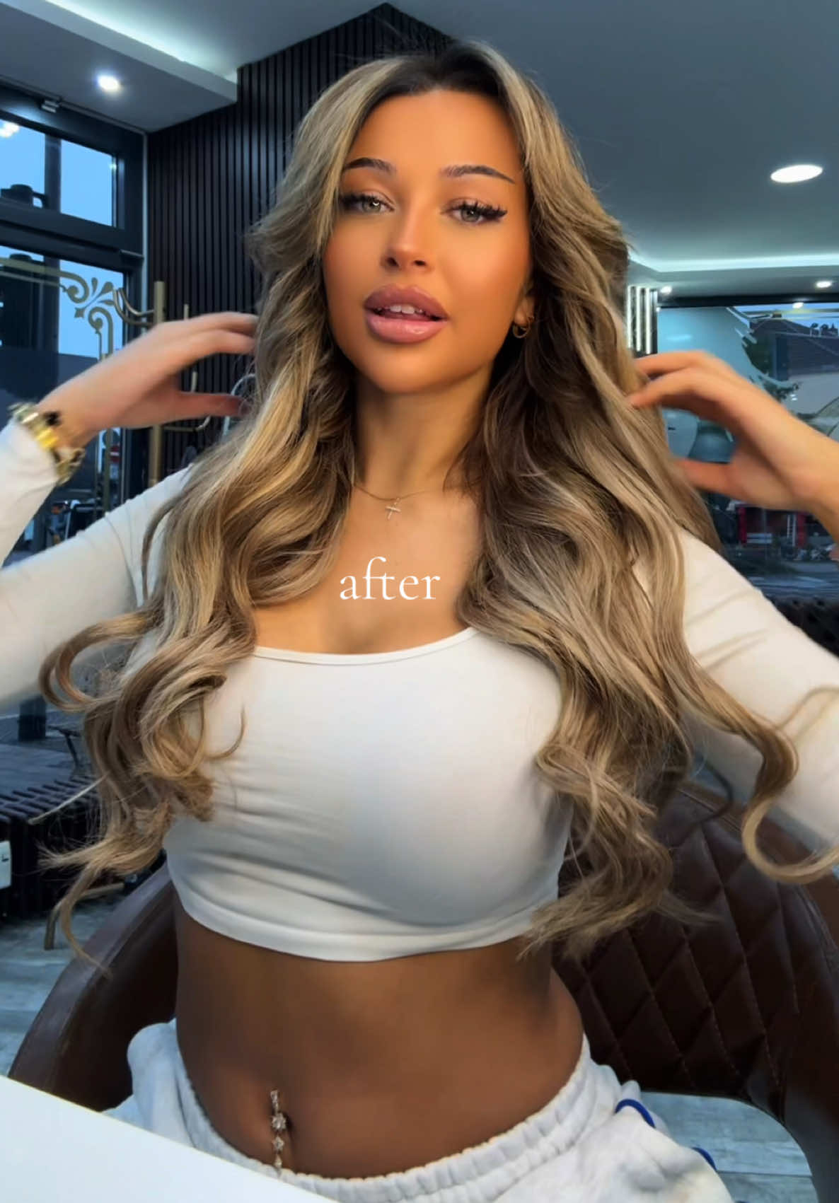 @laura moradi