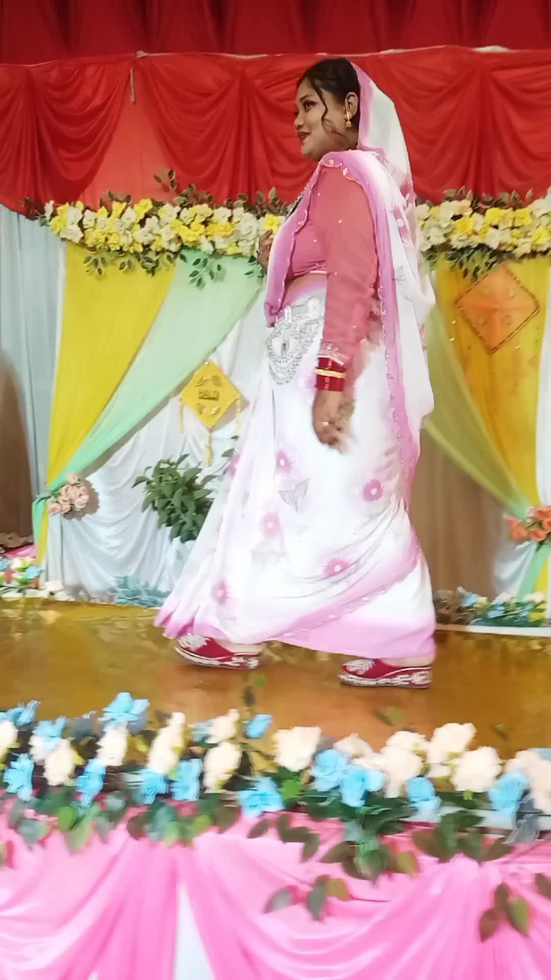 @R&ecirc;shm&euml;&euml;🦋❣️🧿