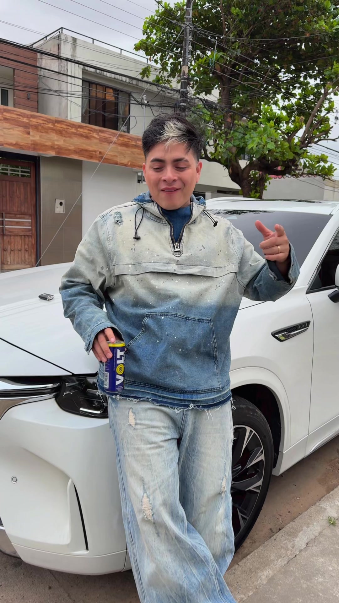 @Luis Vega Oficial