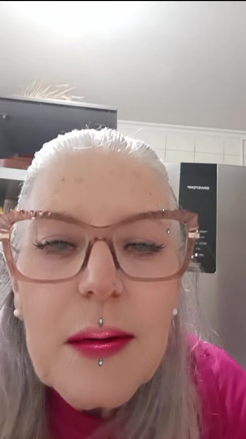 @maria