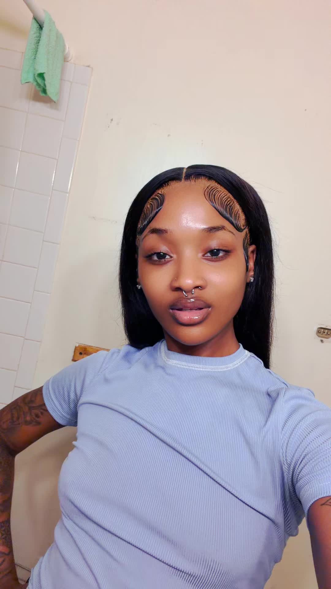 @daniyalashon