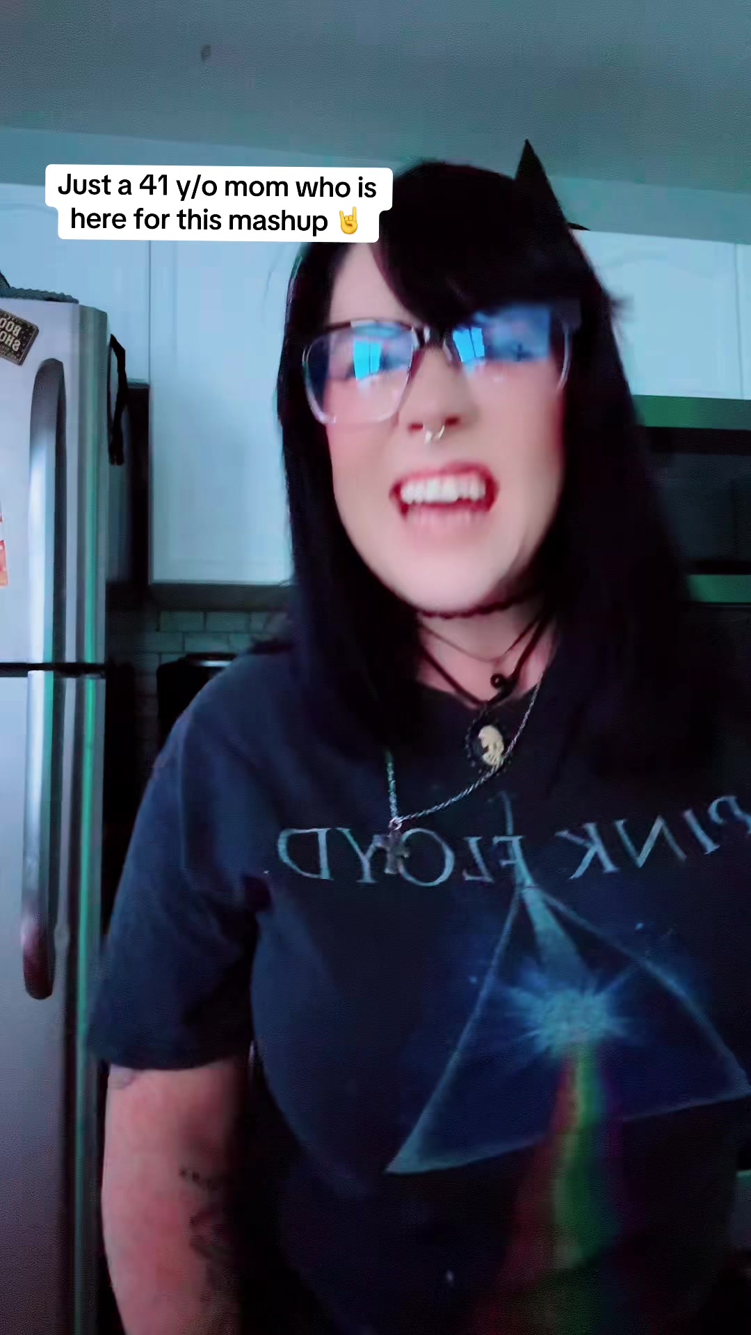 @🤘Metal Mom🤘