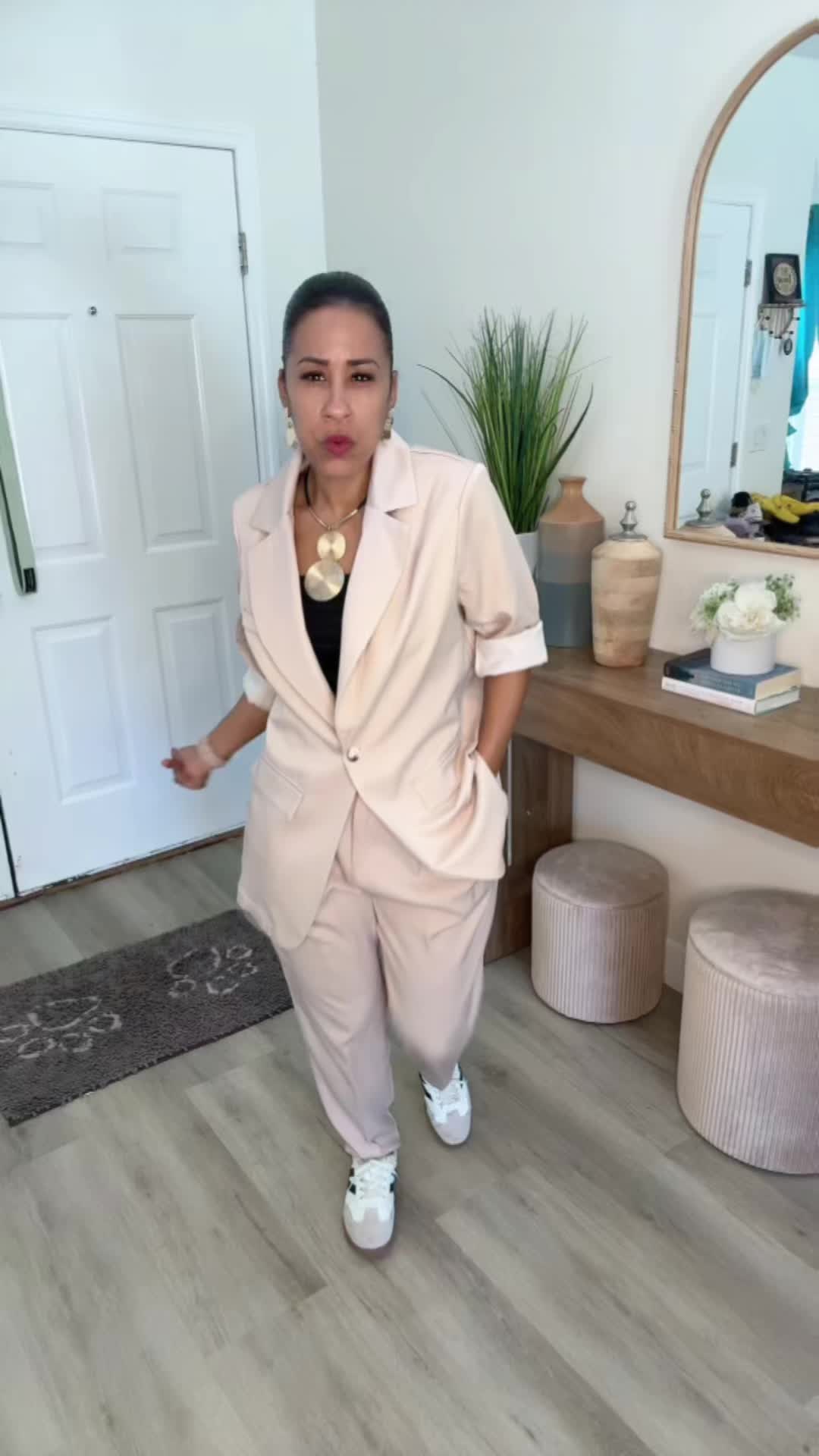 @FlygirlLexi