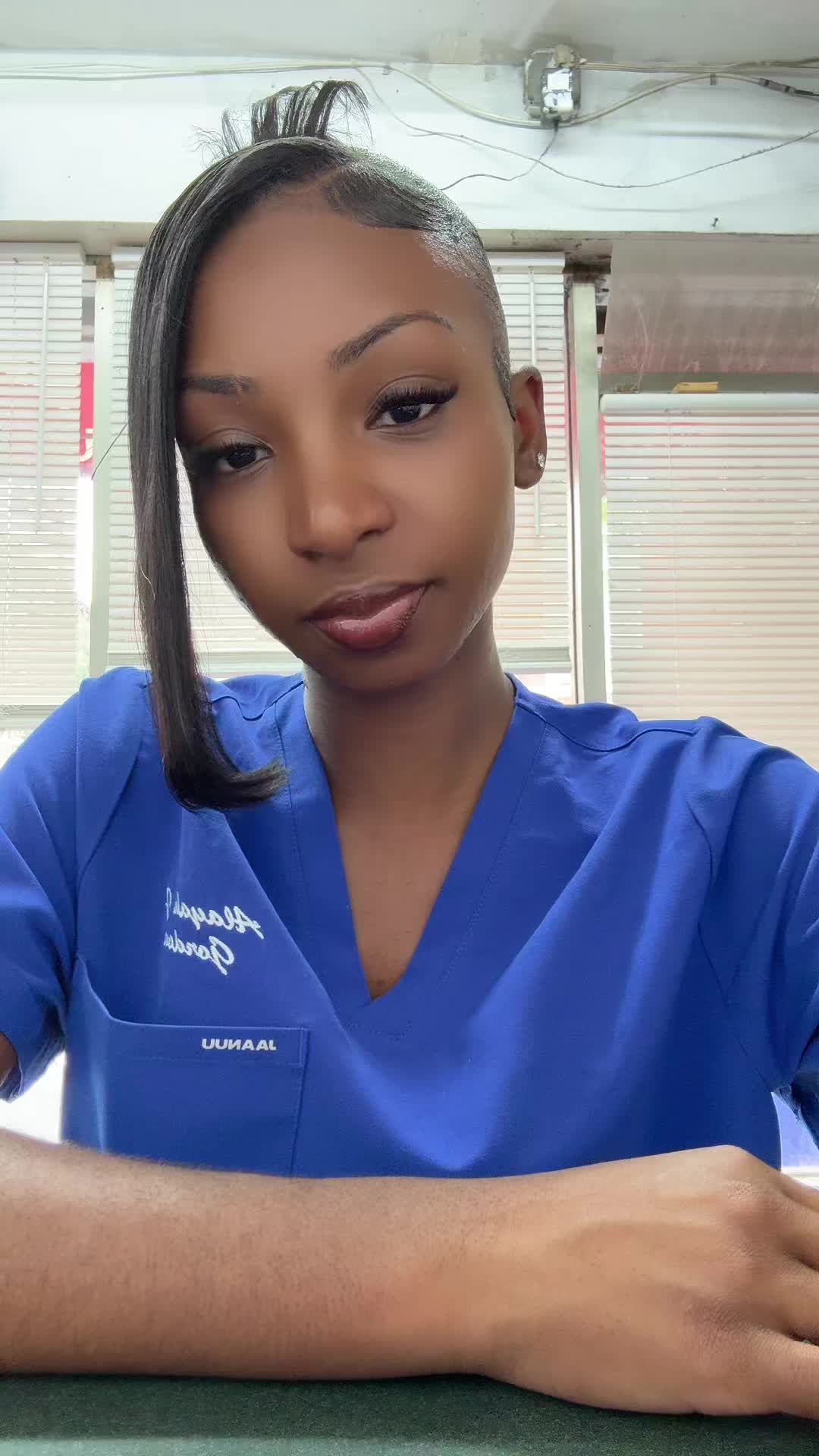 @Jazminee 🌸