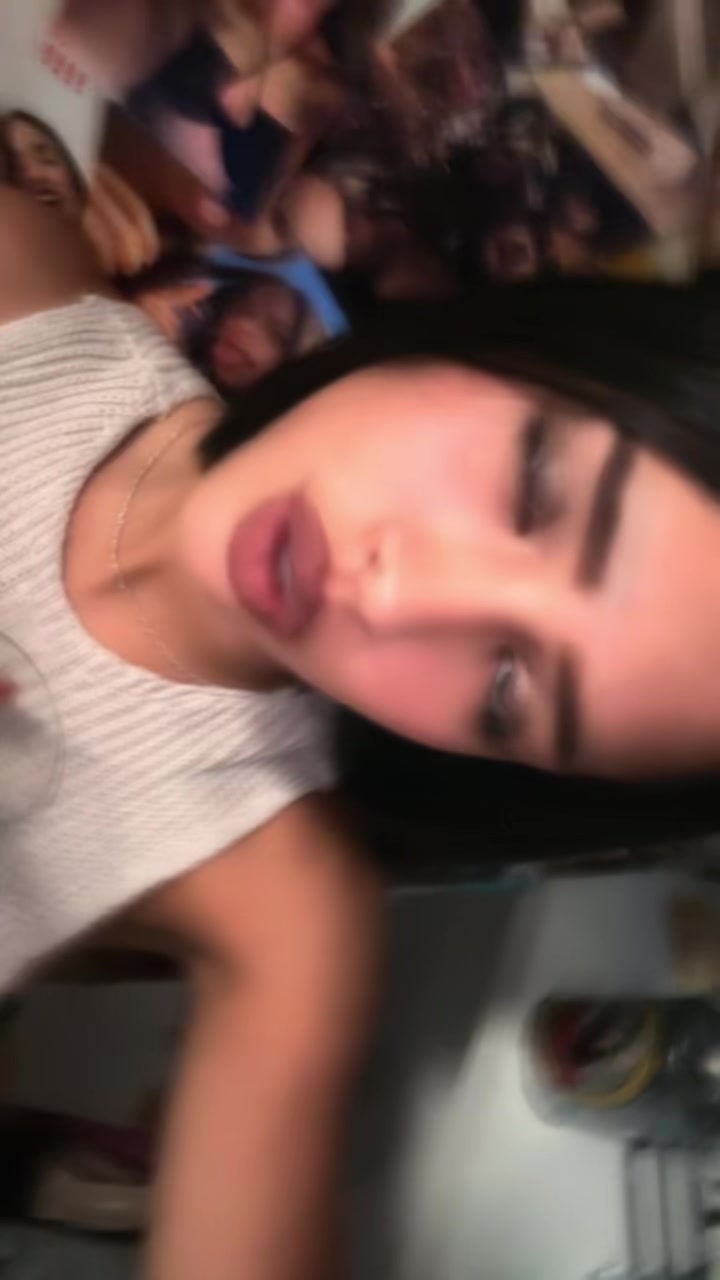 @nicole
