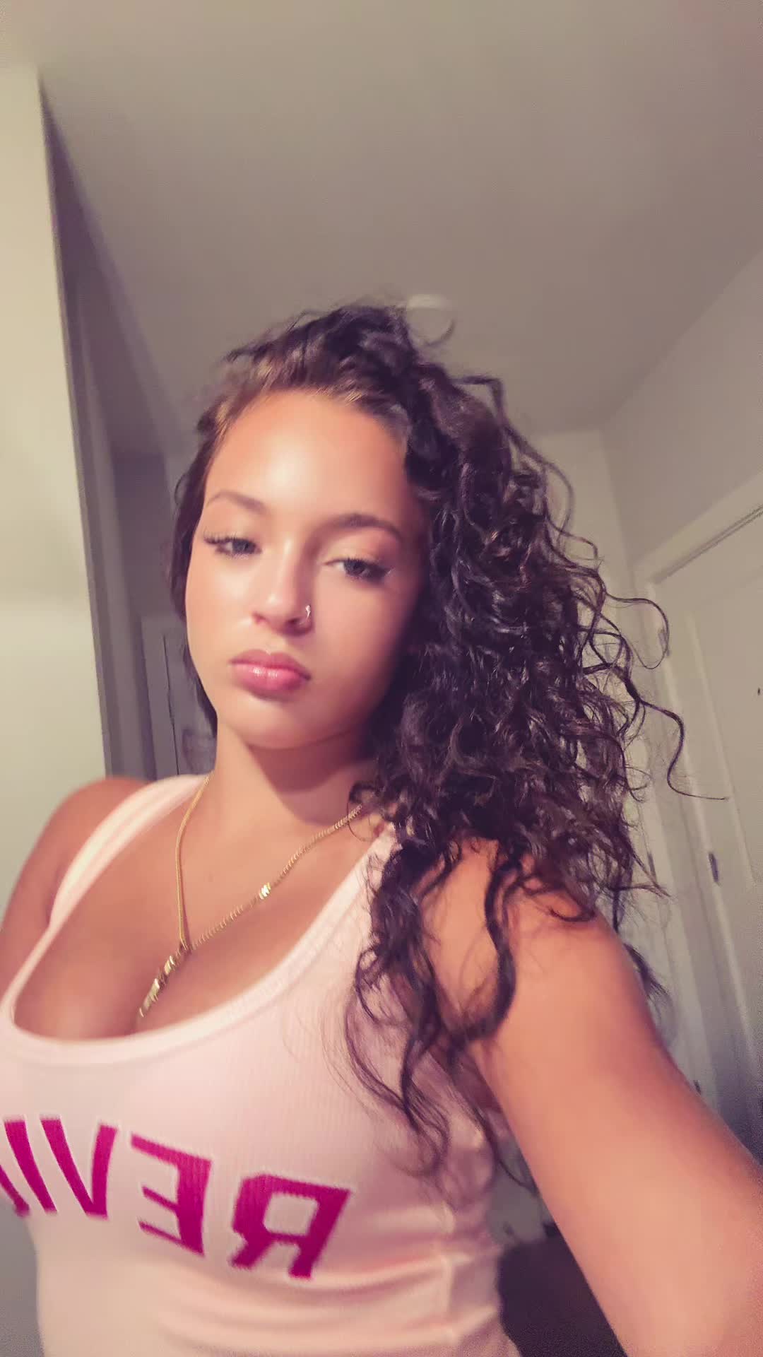 @nicolette