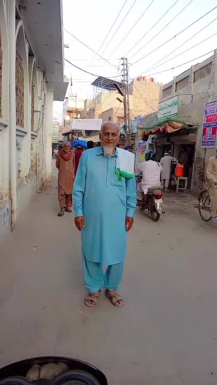 @lovely pathan