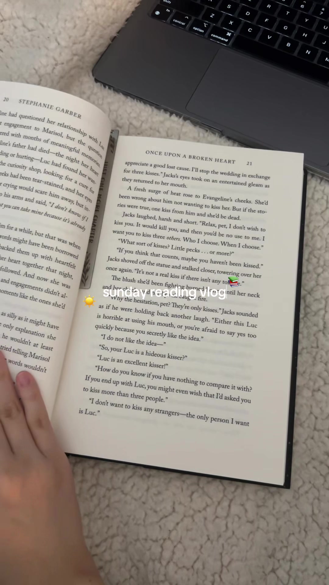 @hazel 📚