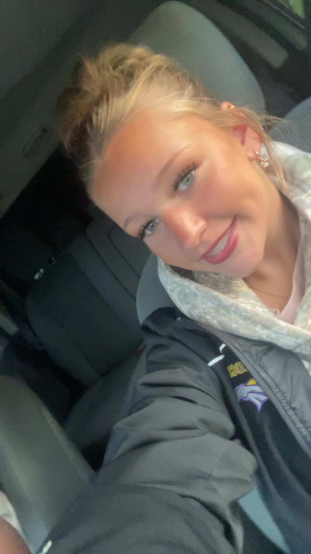 @noellesvip