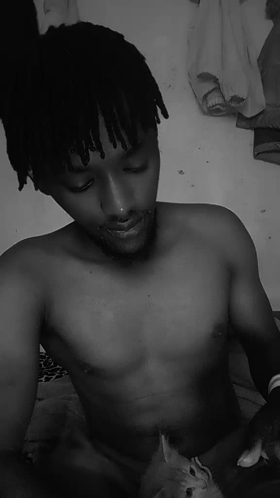 @SIZZAH MIKE🕷️