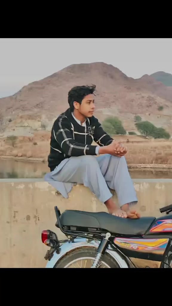 @AHMAD KHAN_♛
