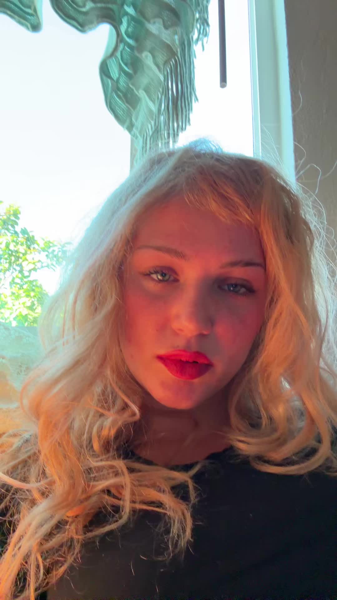 @EllaTheAngel