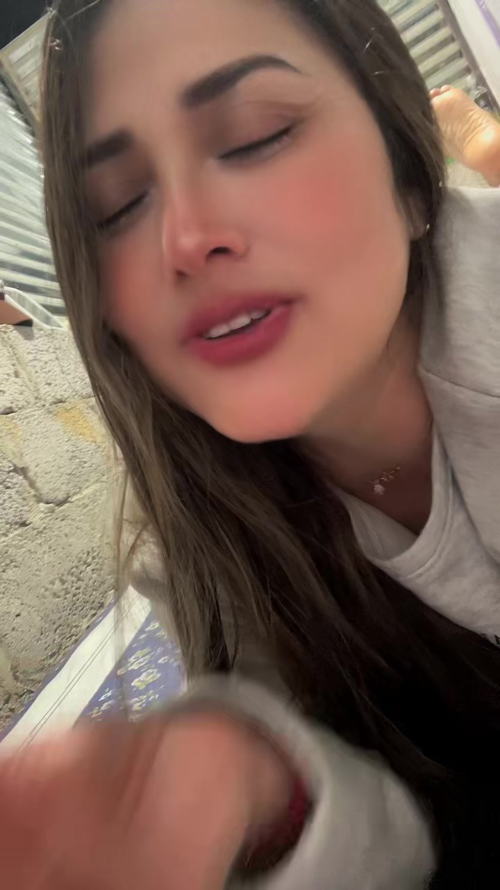 @𝕮𝖍𝖎𝖔 𝕰𝖓𝖈𝖆𝖑𝖆𝖉𝖆 🌻🌵
