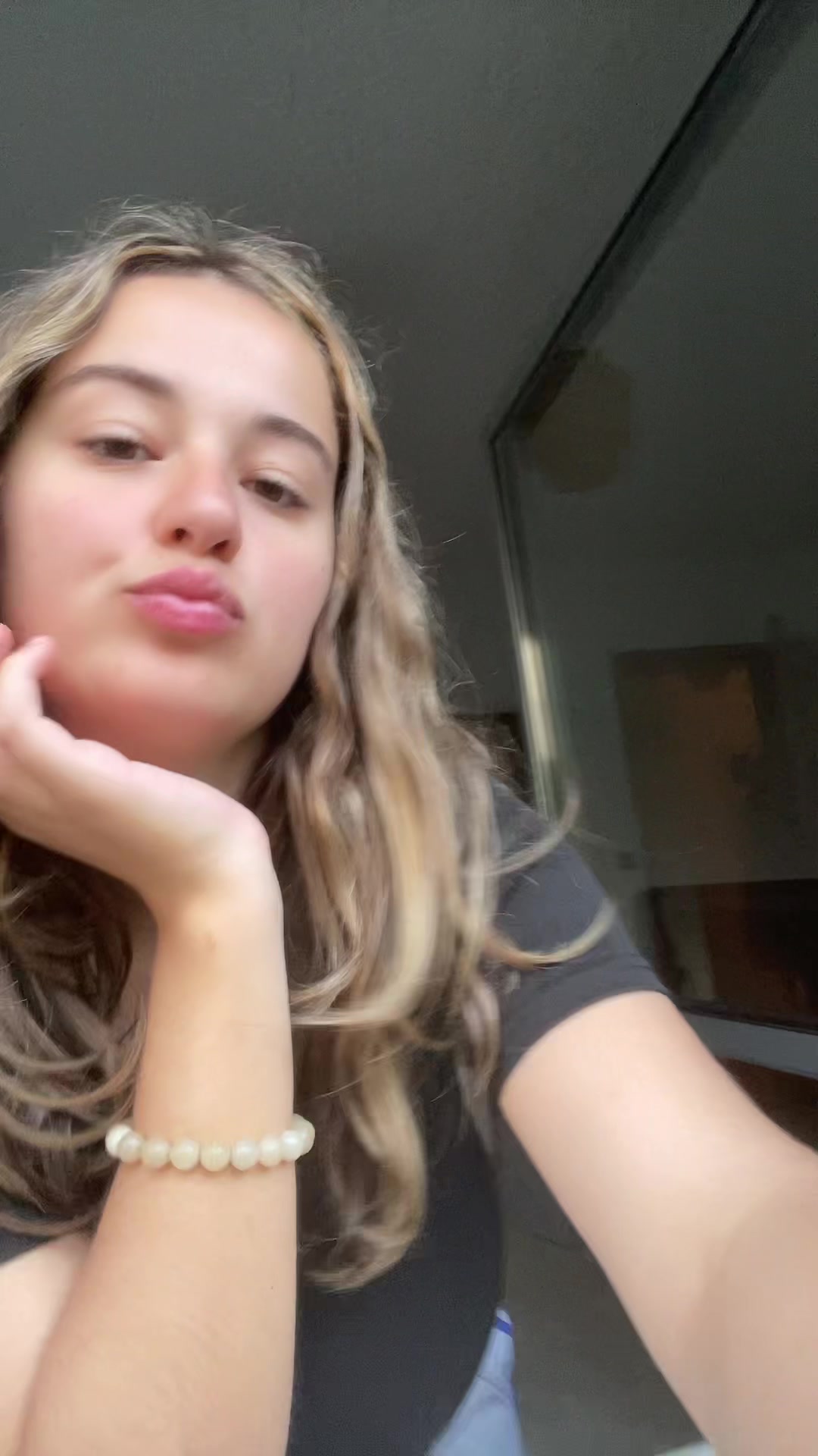 @Vivi