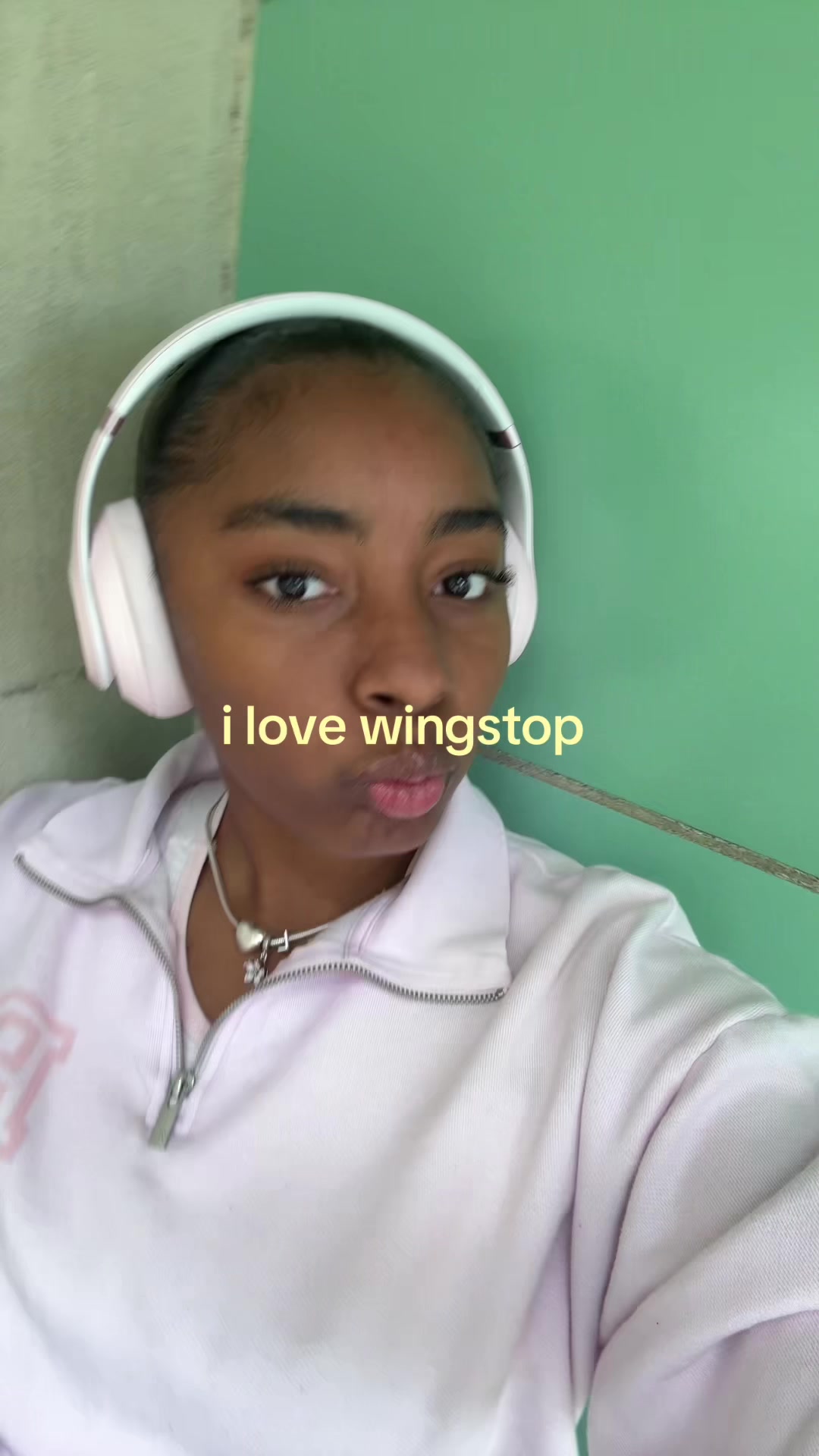 @laylabug