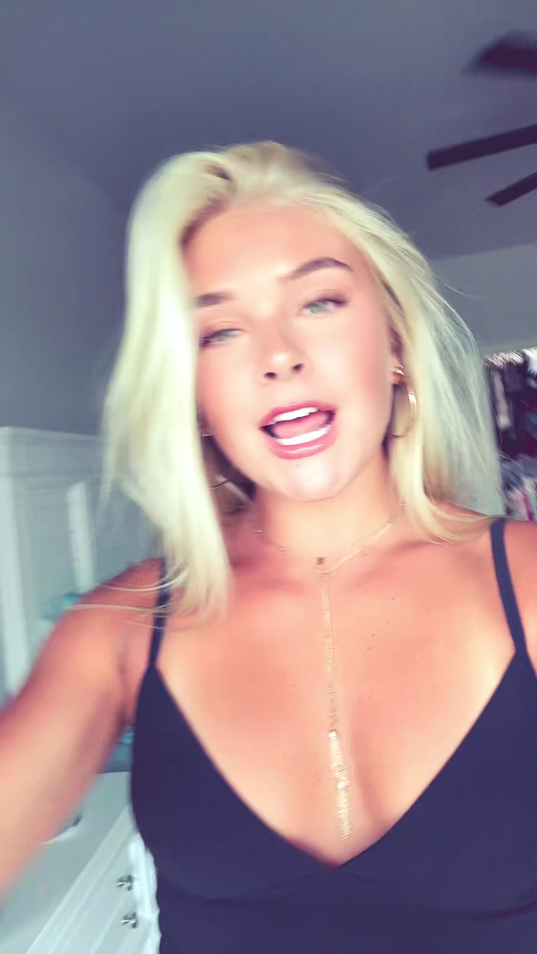 @_whodisdeva_
