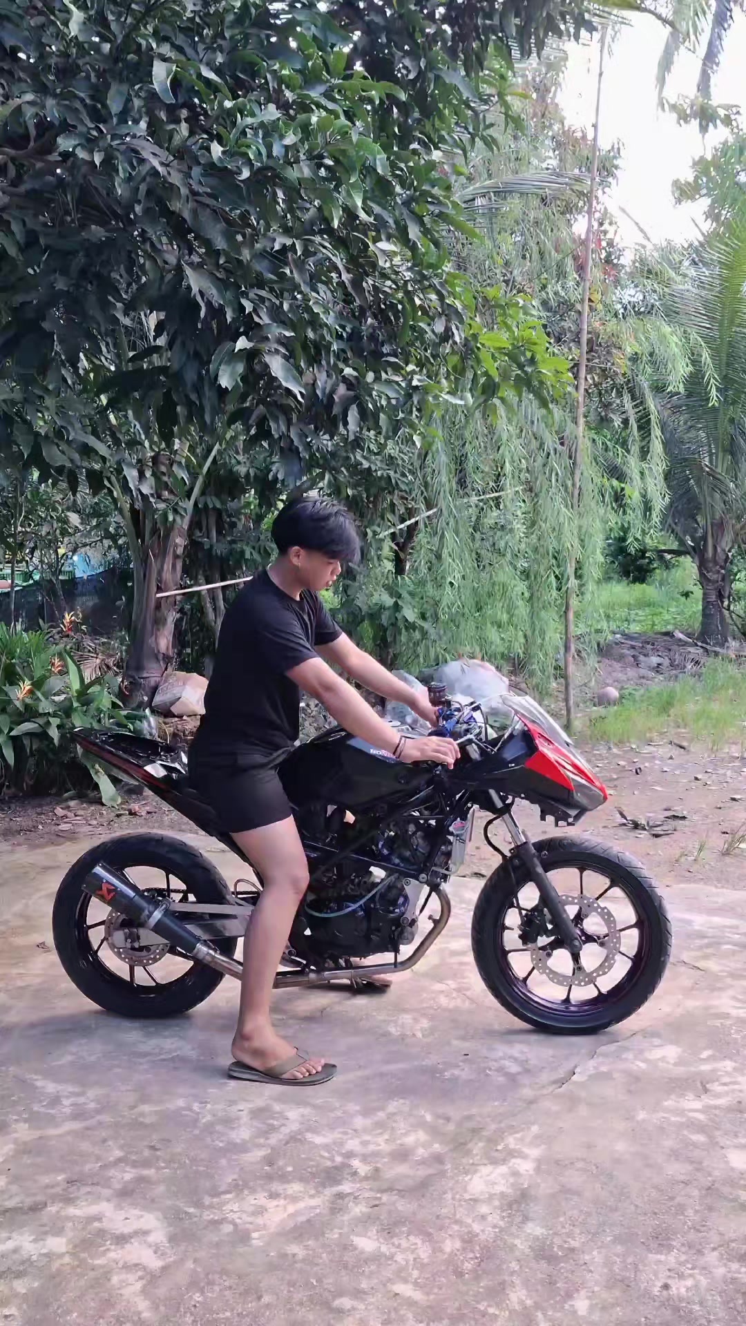 @kamu nanyeak