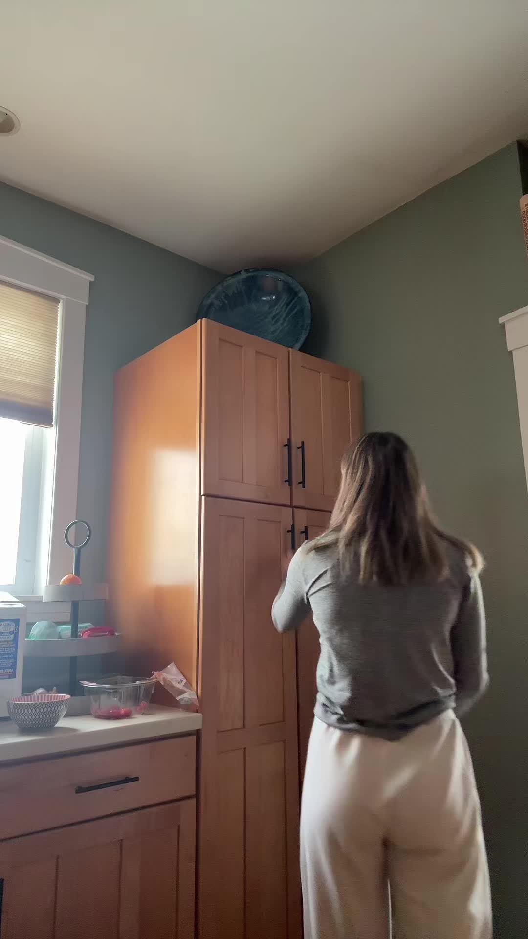 @thedilemmaemma