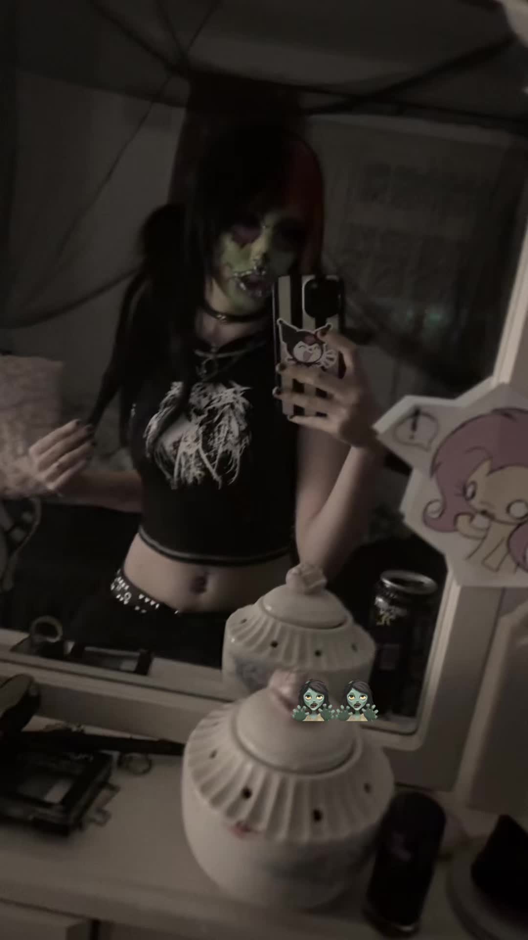 @𝔰𝔦𝔯𝔦𝔰 𓋹🧟♀️ ݁ ˖ִ
