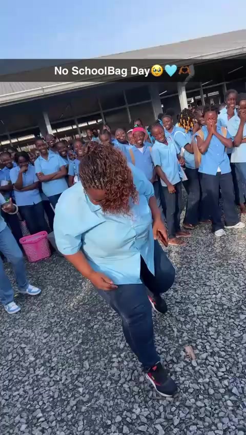 @M&icirc;b&icirc;&eacute; m&euml;&ntilde;gy 108
