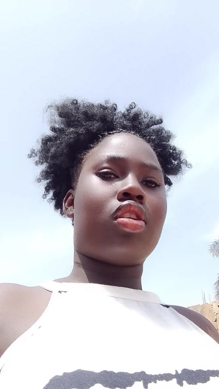 @maimuna🇬🇲