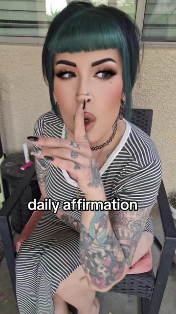 @niki_noxious