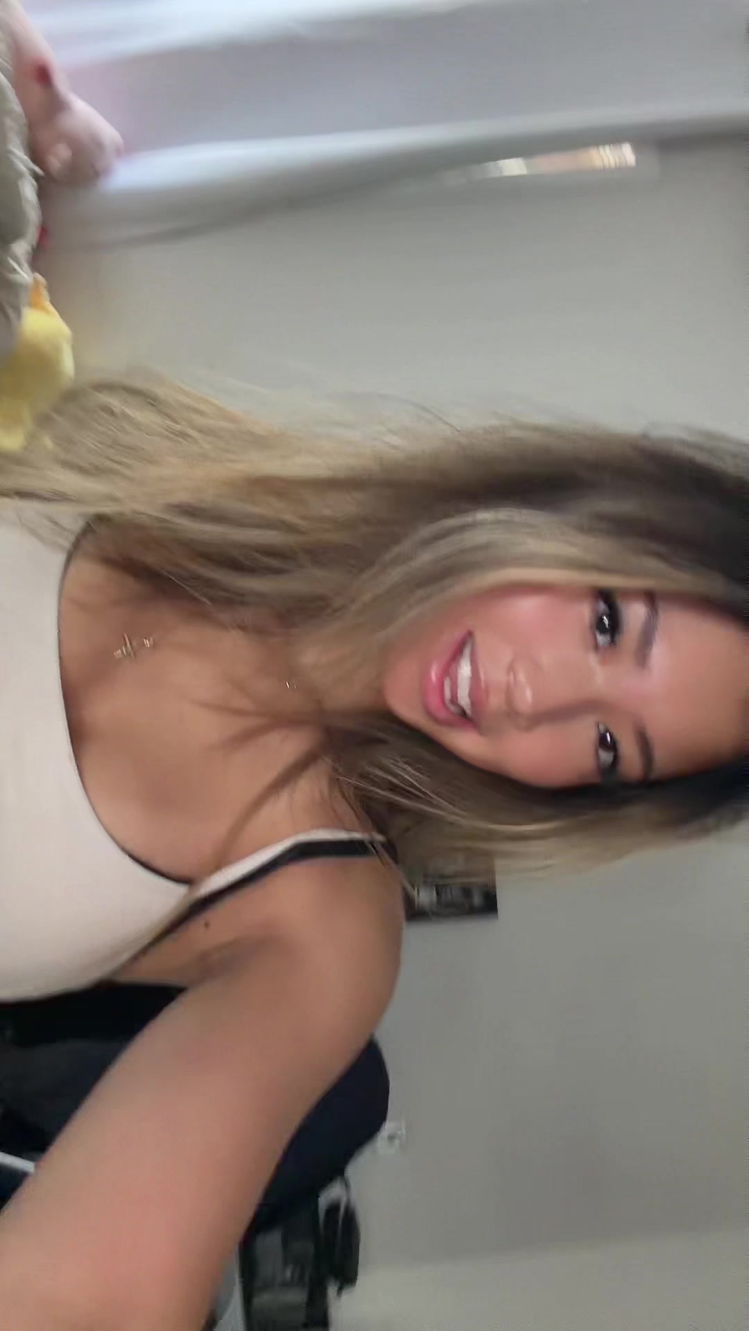 @y