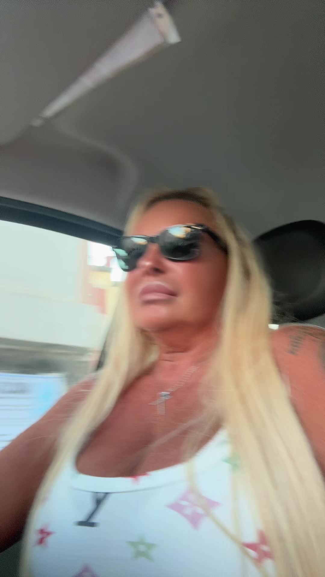 @Angela