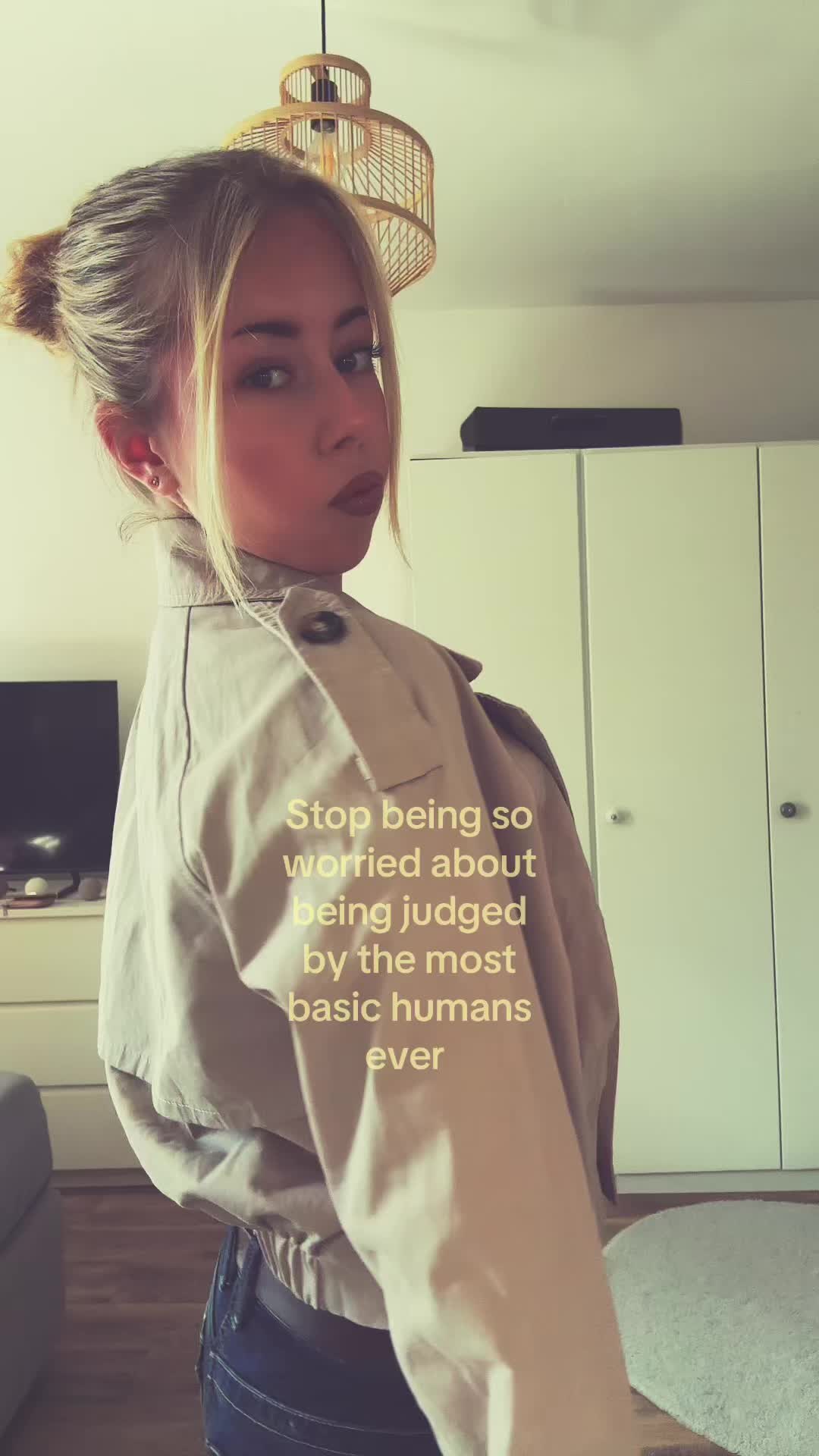 @Emiraaa