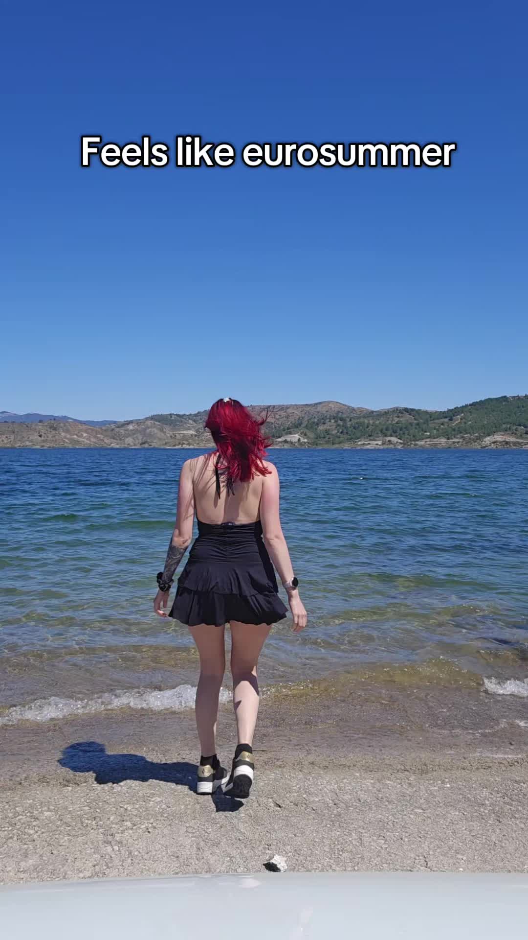 @hello_Sarah