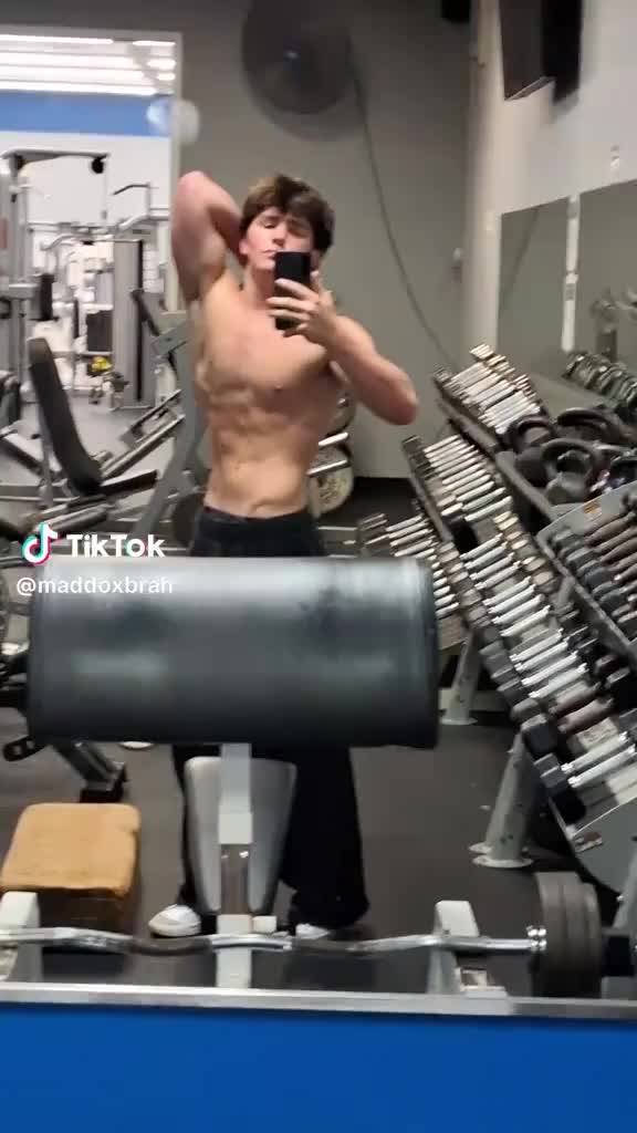 @The Fit Guys Page 🇳🇱