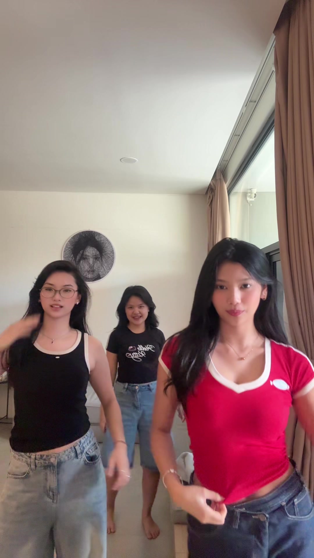 @Rachelmanroe