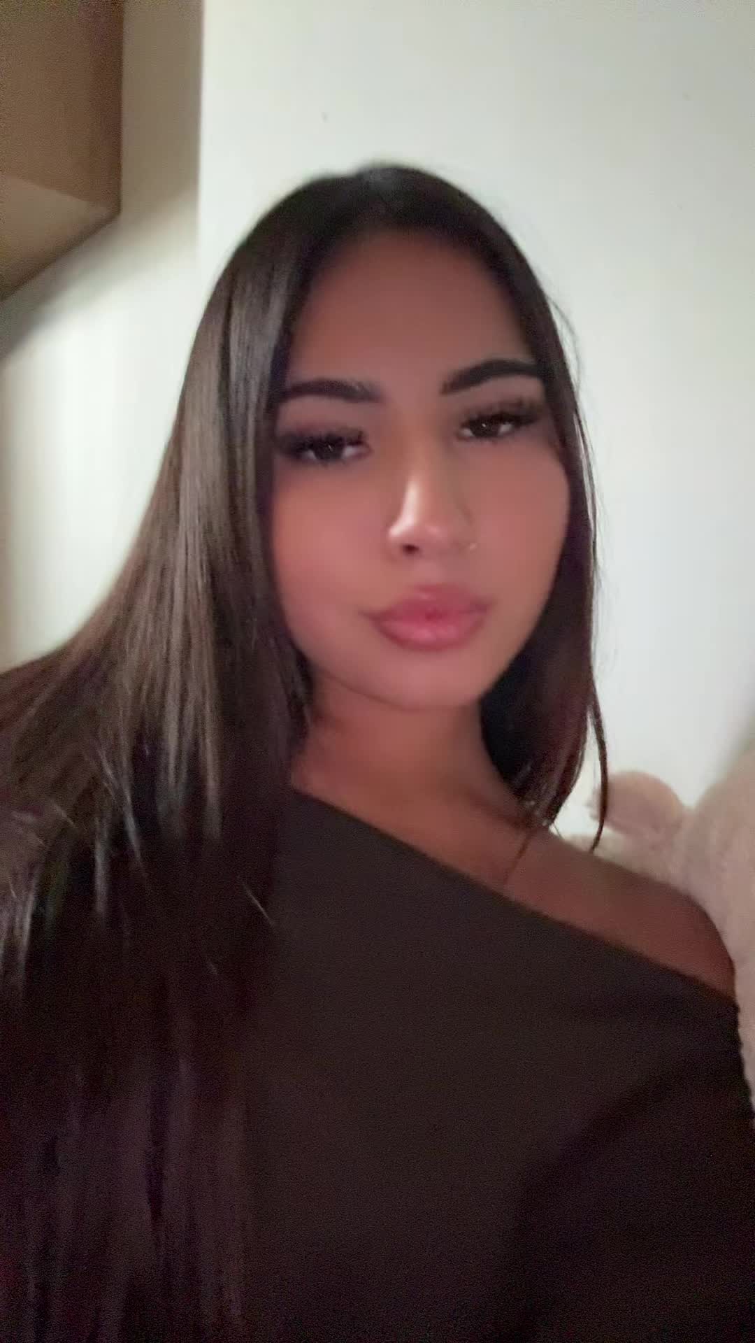 @ig:mloda.chinka