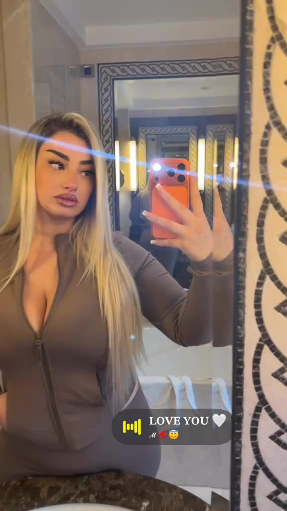 @douniaunique 🇩🇿👸✨🌸🪽🫦